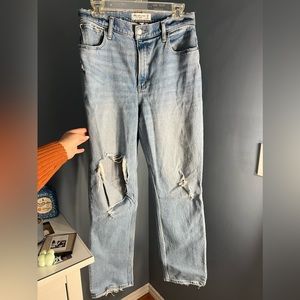 Abercrombie and Fitch 90s straight Ultra high rise Jeans